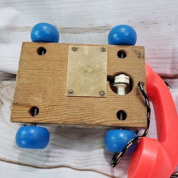 Fisher Price 1961 Chatter Telephone Pull Toy Wood Plastic Rainbow Lots Of Wear - Picture 9 of 11